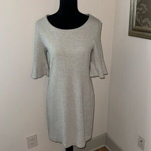TAHARI gray waffle knit shift dress flutter sleeves smooth‎ silhouette Sz 6